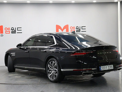 صورة 6 لـ 2022 Genesis G90 (RS4)