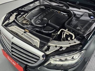 2019 Mercedes-BENZ C-CLASS photo 7