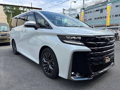 TOYOTA VELLFIRE - 7