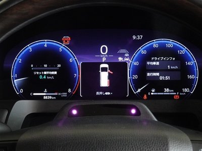 2025 Toyota ALPHARD — фото 10