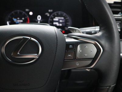 صورة مصغرة 38 لـ 2024 Lexus LM