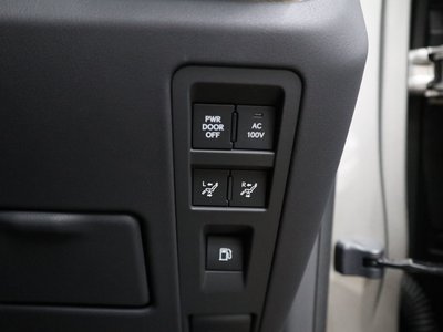 صورة مصغرة 54 لـ 2024 Lexus LM