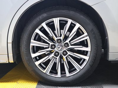 صورة مصغرة 20 لـ 2024 Lexus LM