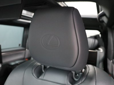 صورة مصغرة 63 لـ 2024 Lexus LM