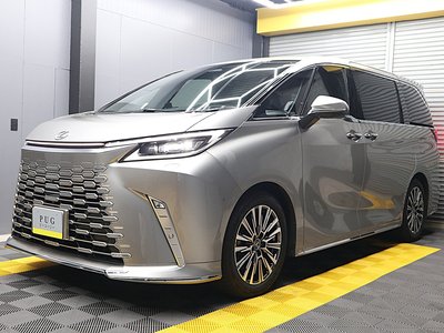 صورة 7 لـ 2024 Lexus LM