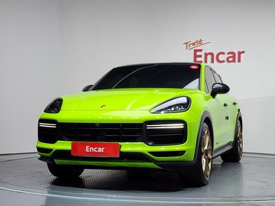 2022 Porsche CAYENNE 照片 2