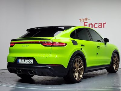 2022 Porsche CAYENNE 照片 3