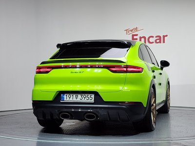 2022 Porsche CAYENNE 照片 4