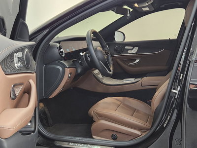 MERCEDES-BENZ E-CLASS - 10