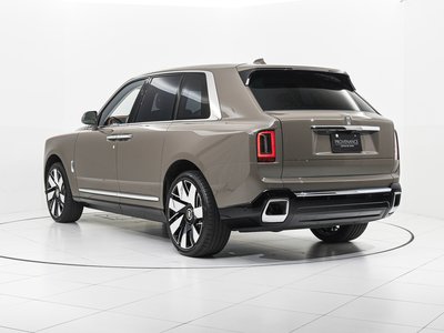 ROLLS-ROYCE CULLINAN - 6