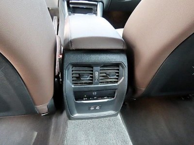 2024 BMW 3 SERIES 缩略图 16