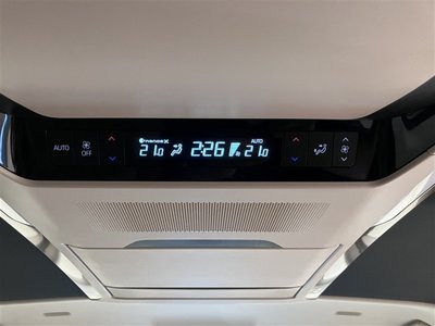 2024 Toyota ALPHARD — миниатюра 28