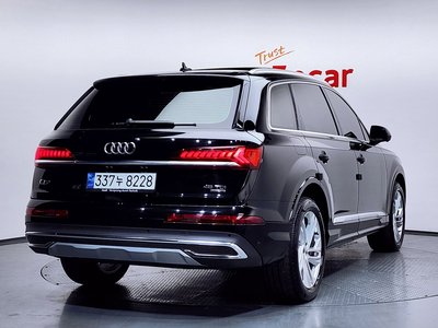 AUDI Q7 - 3