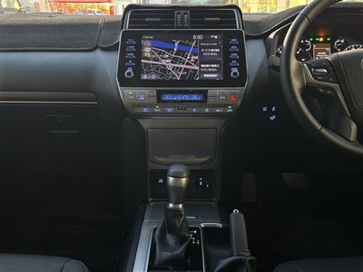 TOYOTA LAND CRUISER PRADO - 2