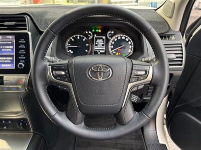 TOYOTA LAND CRUISER PRADO - 4