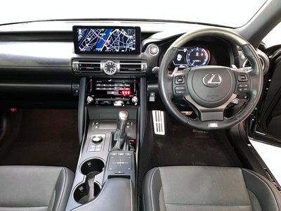 LEXUS IS - 3