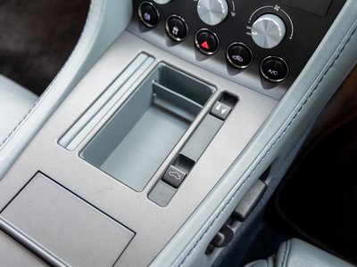 2008 Aston Martin V8 thumbnail 74