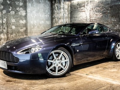 2008 Aston Martin V8 photo 9