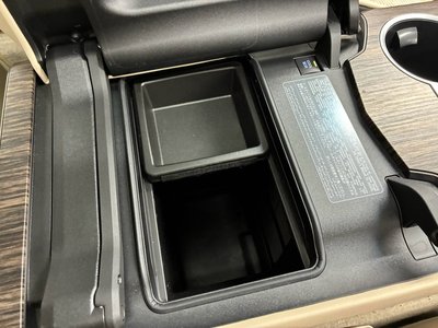 2023 Toyota LAND CRUISER 300 缩略图 40