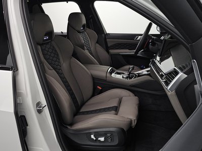 2025 BMW X5 M — миниатюра 17