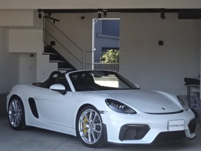 PORSCHE 718 SPYDER - 4