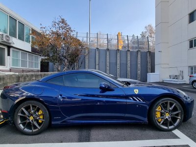 2010 FERRARI CALIFORNIA — фото 2