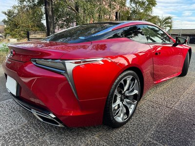 LEXUS LC - 10