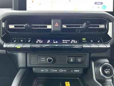 2025 Toyota LAND CRUISER 250 — миниатюра 28