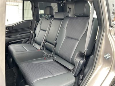 2025 Toyota LAND CRUISER 250 — миниатюра 17