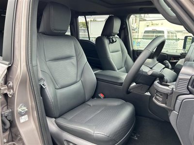 2025 Toyota LAND CRUISER 250 — миниатюра 12