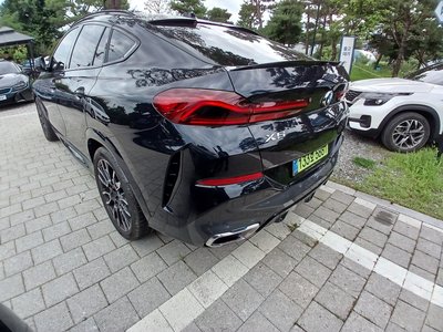 2025 BMW X6 photo 5