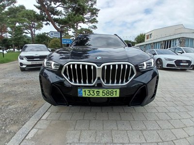 2025 BMW X6 photo 2