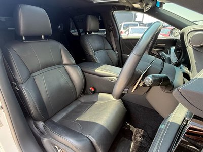 LEXUS LS - 6
