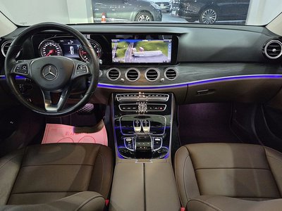 MERCEDES-BENZ E-CLASS - 4