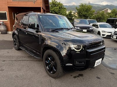 LAND ROVER DEFENDER - 2