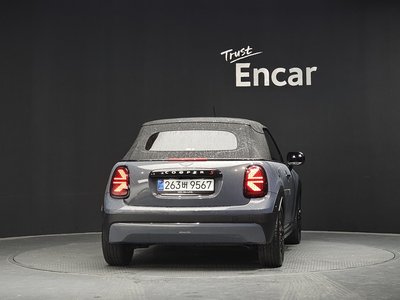 MINI CONVERTIBLE - 4