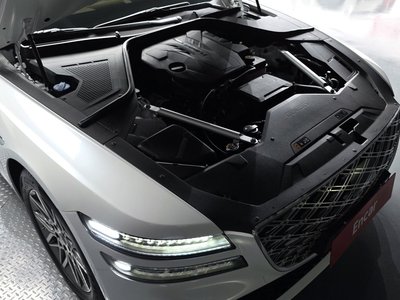 GENESIS G80 (RG3) - 7