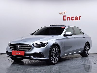 MERCEDES-BENZ E-CLASS - 1