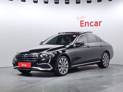 MERCEDES-BENZ E-CLASS - 1