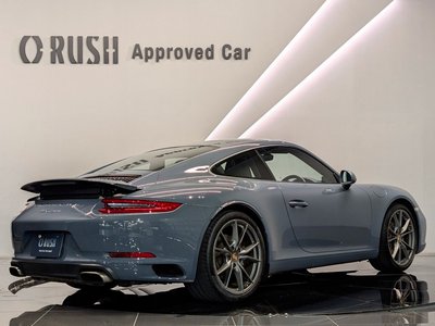 PORSCHE 911 - 4