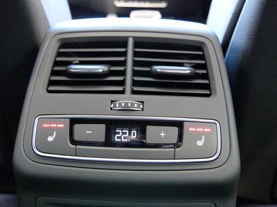 صورة مصغرة 21 لـ 2024 AUDI A4 AVANT