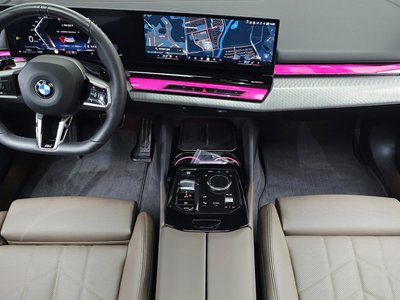 2025 BMW 5 SERIES 照片 4