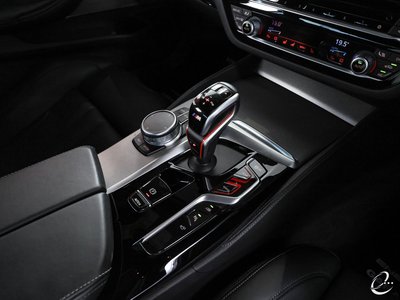 BMW M5 COMPETITION - 8