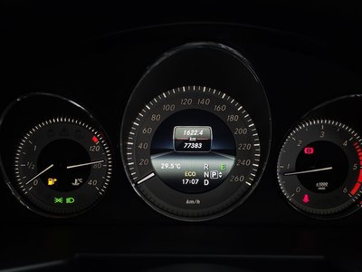 صورة 8 لـ 2013 Mercedes-BENZ GLK