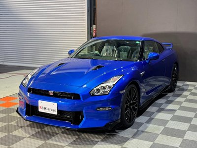NISSAN GT-R - 10