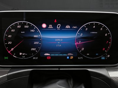 MERCEDES-BENZ C-CLASS - 8