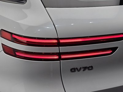 2024 Genesis GV70 — фото 10