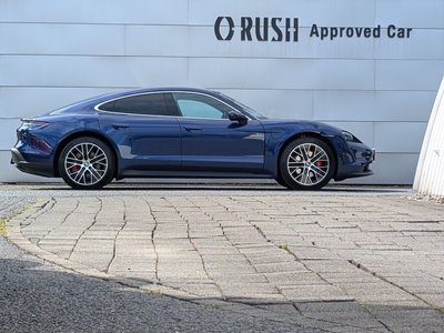 PORSCHE TAYCAN - 2