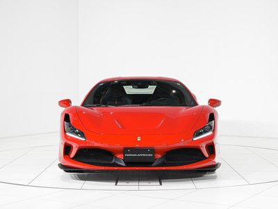 FERRARI F8 - 5