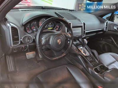 PORSCHE CAYENNE - 3
